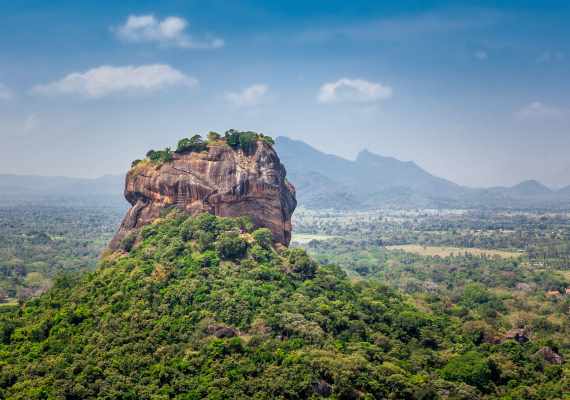 Day 2: Rock Fortress of Sigiriya & Polonnaruwa 